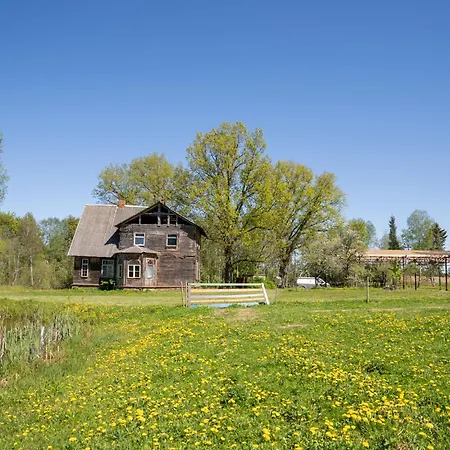 Tiny House At Countryside Farm stay Jogeveste