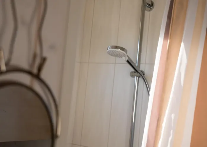 Tiny House At Countryside Farm stay *