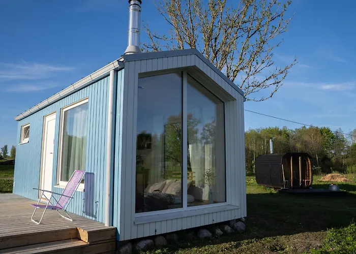 Tiny House At Countryside Farm stay *